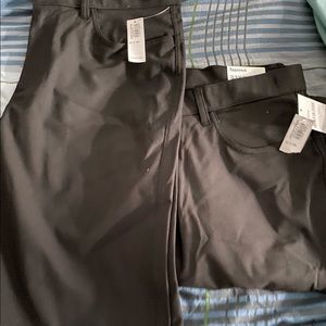 Mens Old Navy Active Tapered leg black pants size 33x36